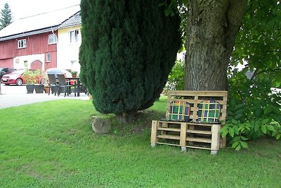 Appartement bij het bos in Lichtenhain