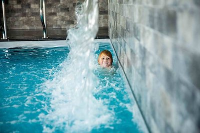 Luxusvilla mit Swimmingpool, Sauna und Spa in...