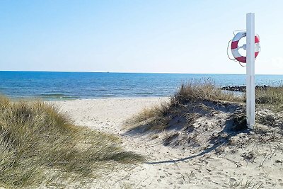 6 persone casa in un parco vacanze a Sæby