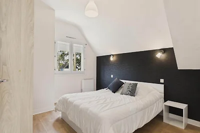 Haus in der Nähe des Strandes von Pont-Mahé m...