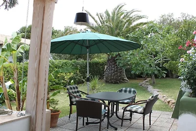 Erholung im Garten und am Strand