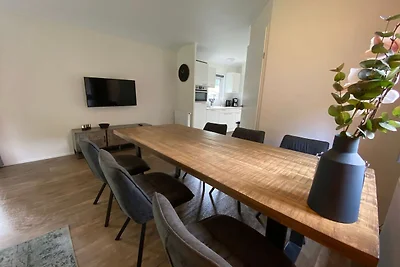 Comfy chalet with dishwasher, Utrecht at just...