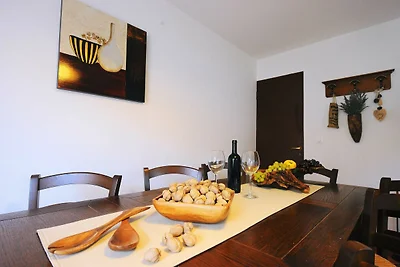 Villa Gea - Three Bedroom with Swimming Pool