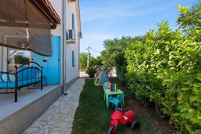 Villa in Barušić mit Schwimmbecken