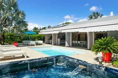 Villa Indigo f�r acht Personen