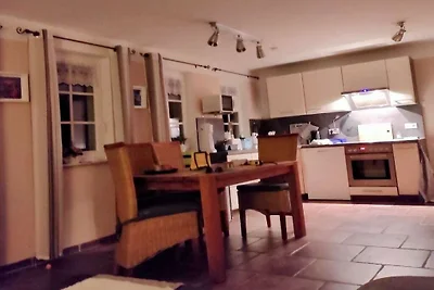 Naturhäuschen mit Teich