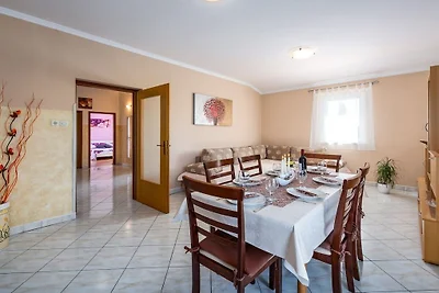 Ferienhaus in Barban mit Schwimmbecken