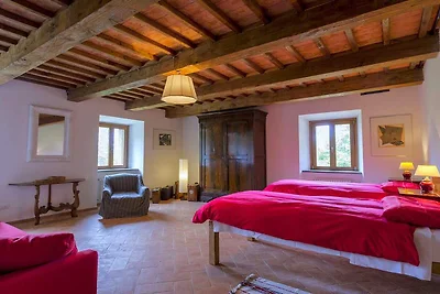 Geräumiges Ferienhaus mit eingezäuntem Garten