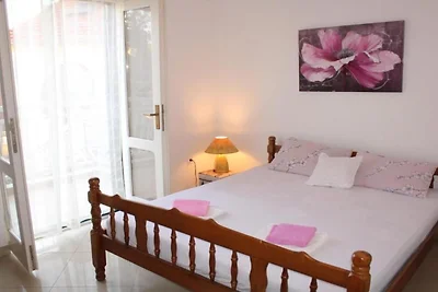 Two Bedroom Apartment with Seaview
