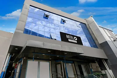 Hotel O Ambedkar Park Gorakhpur