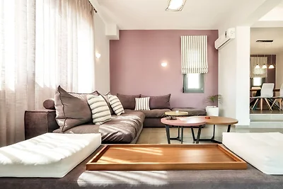 Moderne Villa in Adelianos Kampos in...