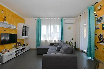 Radovani Peaceful and Serene Apartment with T...