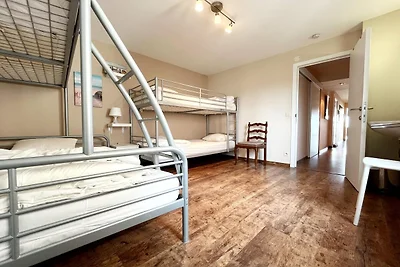 Appartement in Wenduine met Zeezicht