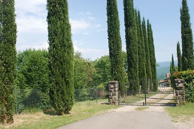 Villa in Poppi mit Schwimmbecken