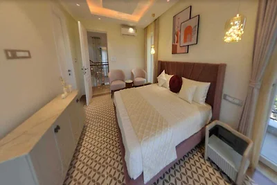 Villa Celest DanCenter 4BHK Zwembad Arpora