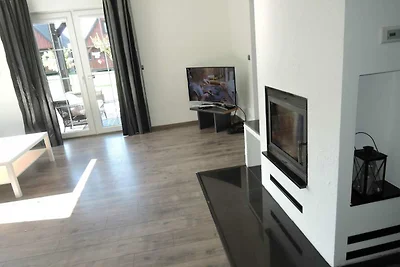 Ferienhaus f�r 8 Personen mit Pool