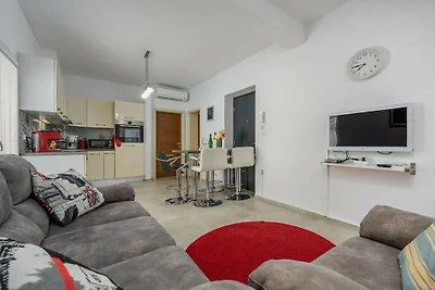 Ferienwohnung in Kukci mit Schwimmbecken