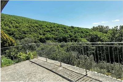 Ferienhaus in Volterrano mit Balkon
