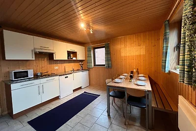 Bungalow a Hastiטre con terrazza