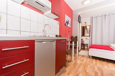 Villa Stil - Studio Apartment with Balcony an...