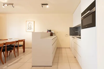 Wohnung mit Terrasse und Meerblick in...