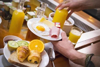 Alpine Basis mit Whirlpool und Pool