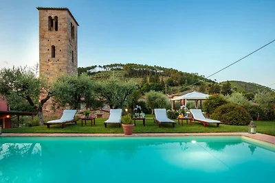 Bauernhaus bei Lucca mit Pool