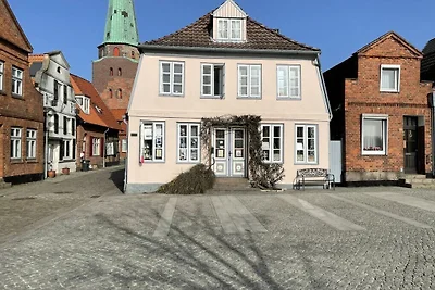 An der Trave Komfortable Ferienresidenz