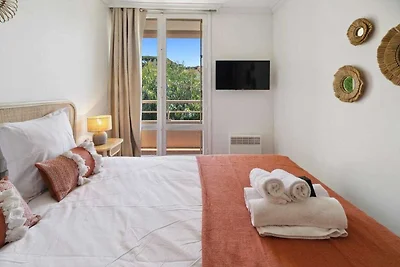 Appartement 2BR/4P-Balkon Saint-Tropez