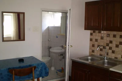 Apartments Tina - Studio Apartment with...
