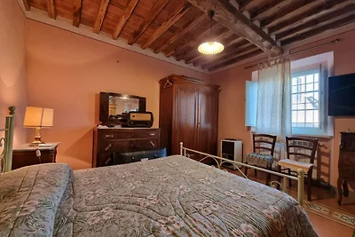 Wohnung in Orbicciano mit Pool