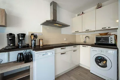 Zonnig appartement in Agde met gedeeld...