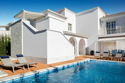 Villa di lusso a Vabriga con piscina
