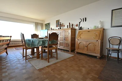 Eckwohnung mit Meerblick in Strandnähe