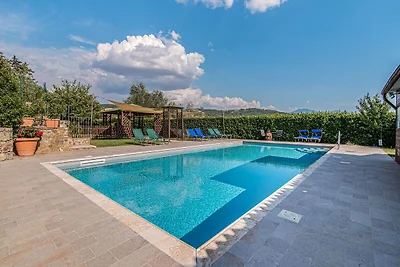 Villa a Montalcino

con piscina privata