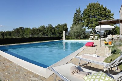 Villa in Gaiole in Chianti with Private Swimm...