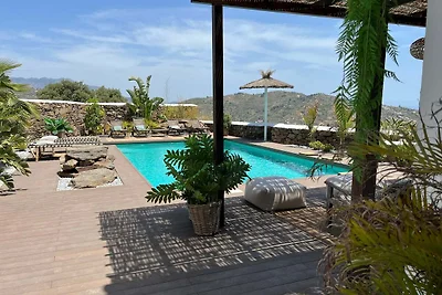 Villa in der Nהhe von Sayalonga am Meer