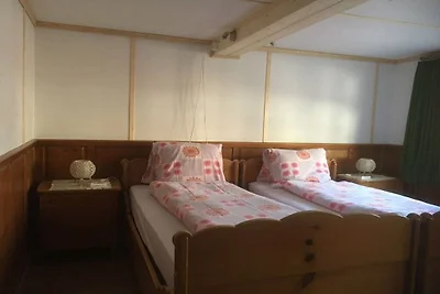 Ferienwohnung mit 2 Schlafzimmer