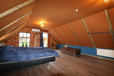 Schuppen 57b in einer alten Getreidemühle