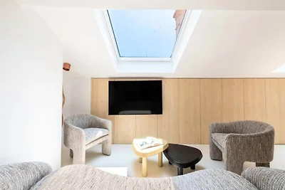 4-Zimmer-Maisonette-Dachgeschosswohnung im He...