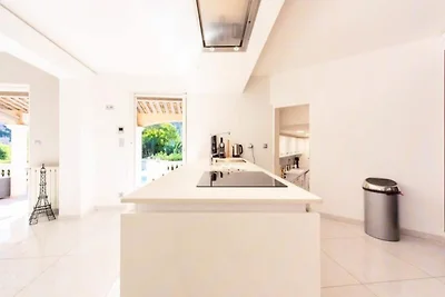 Villa in Cannes mit beheiztem Pool und...