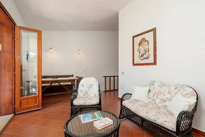 Wohnung in San Teodoro mit Terrasse