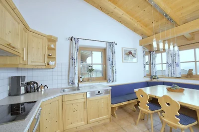 Gemütliches Chalet mit Sauna bei Königsleiten