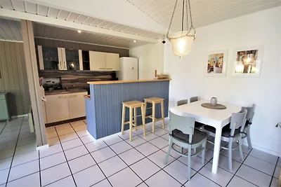 Modern eingerichteter Doppelbungalow mit Terr...