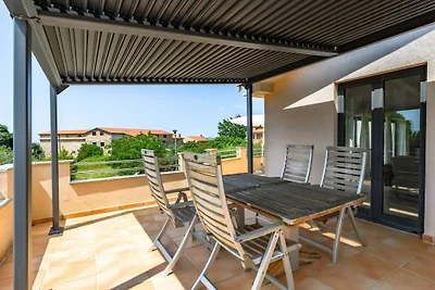 Apartment Panous 3