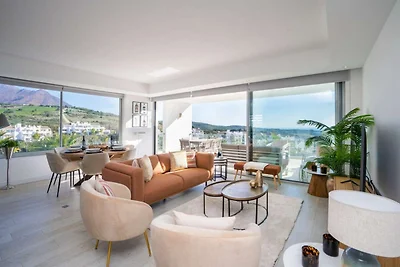 Stylish 3-Bed Apartment | Alcazaba Lagoon...