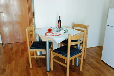 Wohnung in Senj mit Meerblick