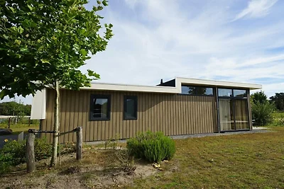Ferienhaus in Mol mit Terrasse und Wifi