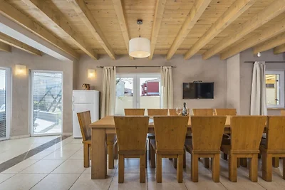 Villa in Premantur met zwembad