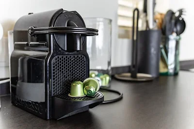 Pool und Whirlpool in einer Villa auf Coral...